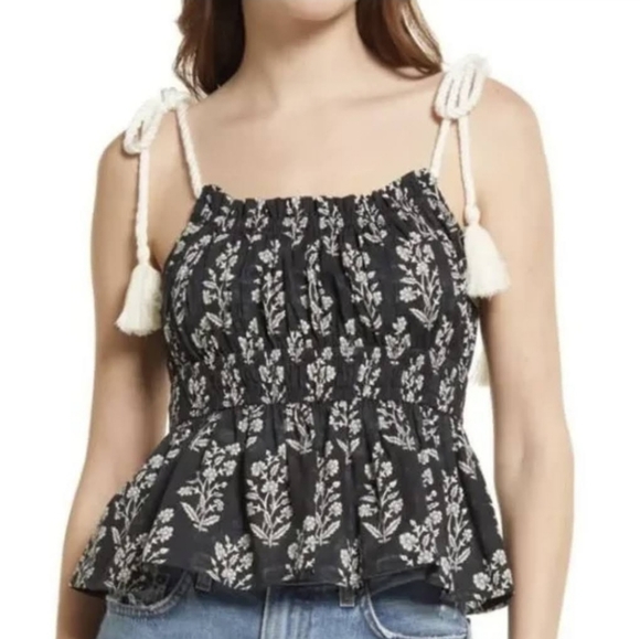 Anthropologie Moon River | black cream floral Peplum tank size medium - Picture 1 of 8